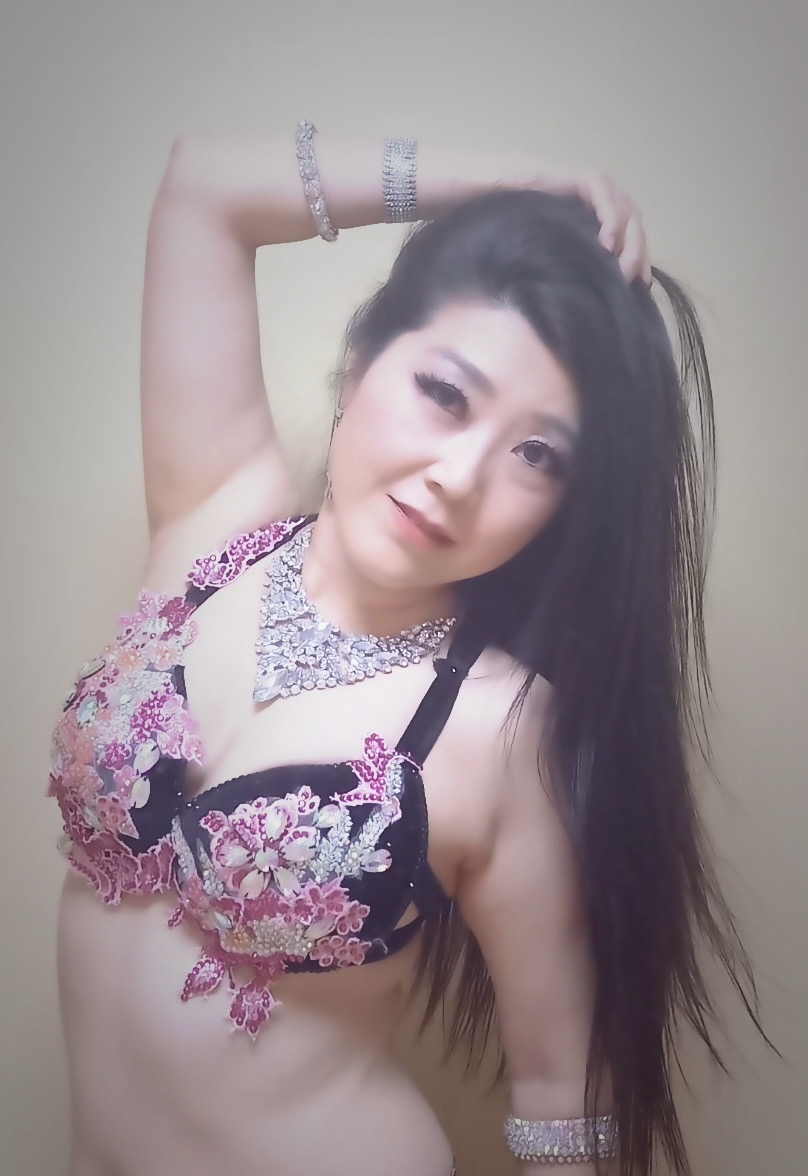 ベリーダンスインストラクター Rumiya